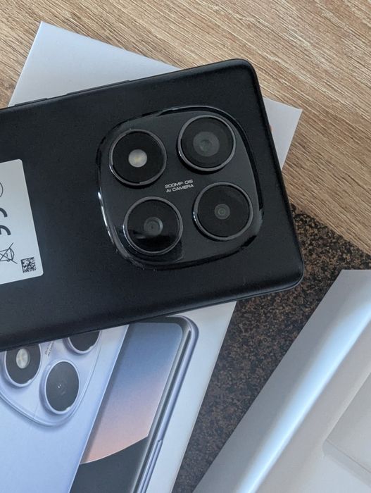 Продам телефон Xiaomi Redmi Note 14 Pro