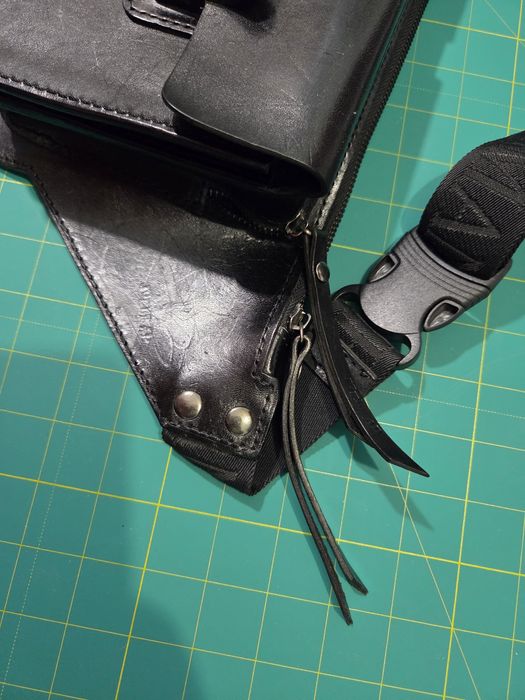 Чоловіча сумка бананка з натуральної шкіри