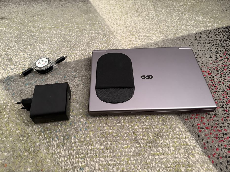 GPD Win Max 2 (2024) | Ryzen 8840U | 32GB RAM | 2TB SSD