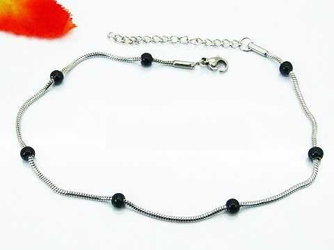 Bransoletka na kostkę stal chirurgiczna czarne kulki akryl BN12