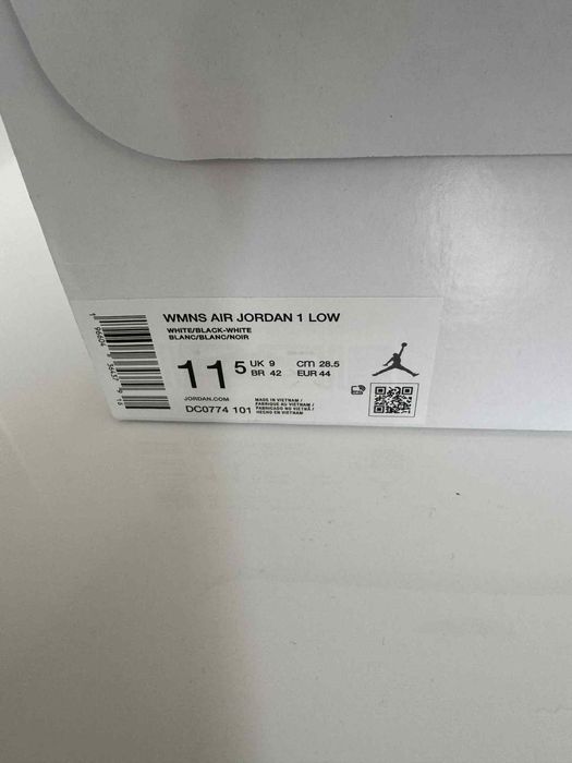 Air Jordan 1 low black-white