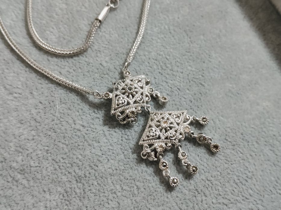 Sprzedam srebrna kolia próby 925. Wyjątkowy i unikatowy fason. Okazja