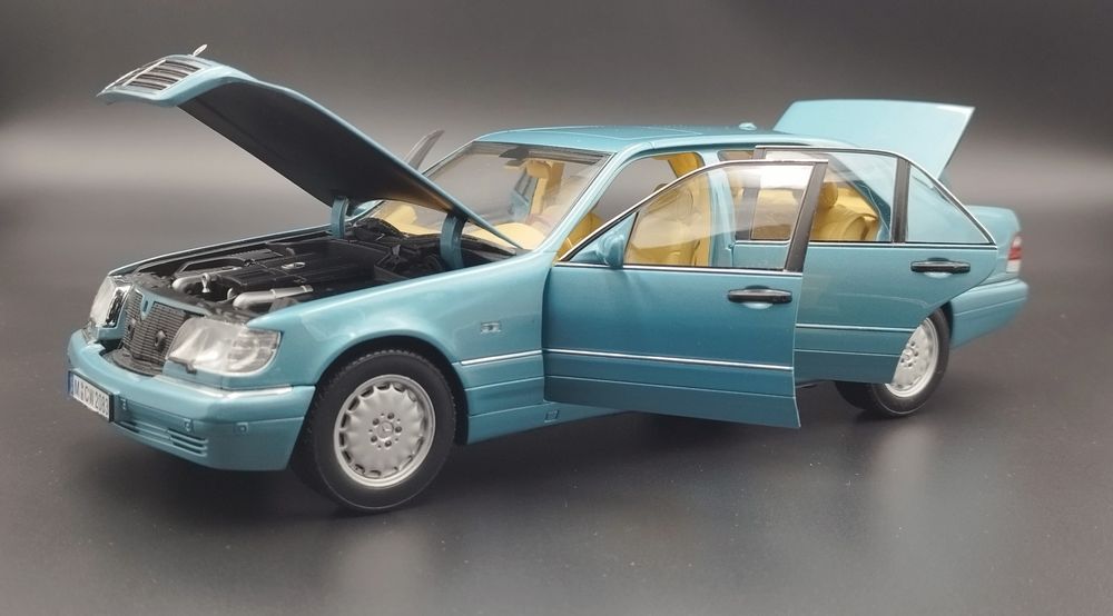 1:18 Norev Mercedes-Benz S500 W140 model używany
