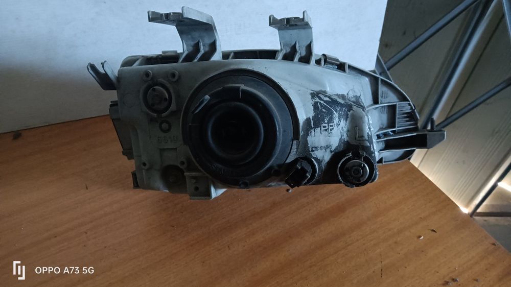 Farol Honda Civic eg5 ótica esquerda