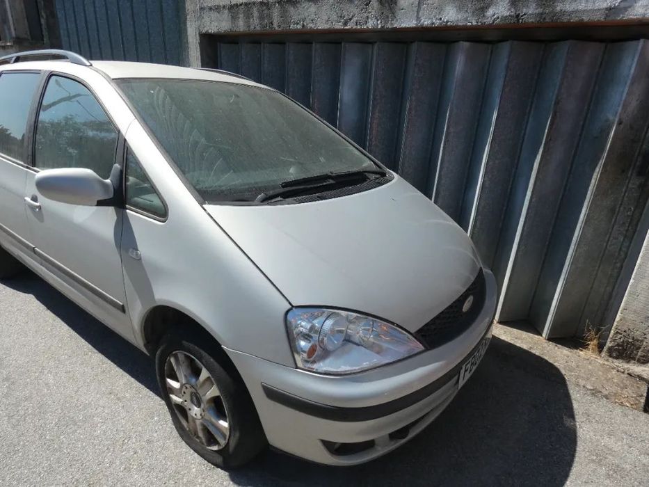 Ford Galaxy de 2001 para peças