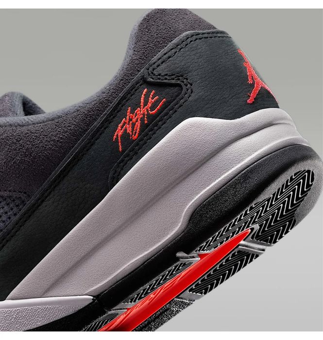 Оригінал Air Jordan Court