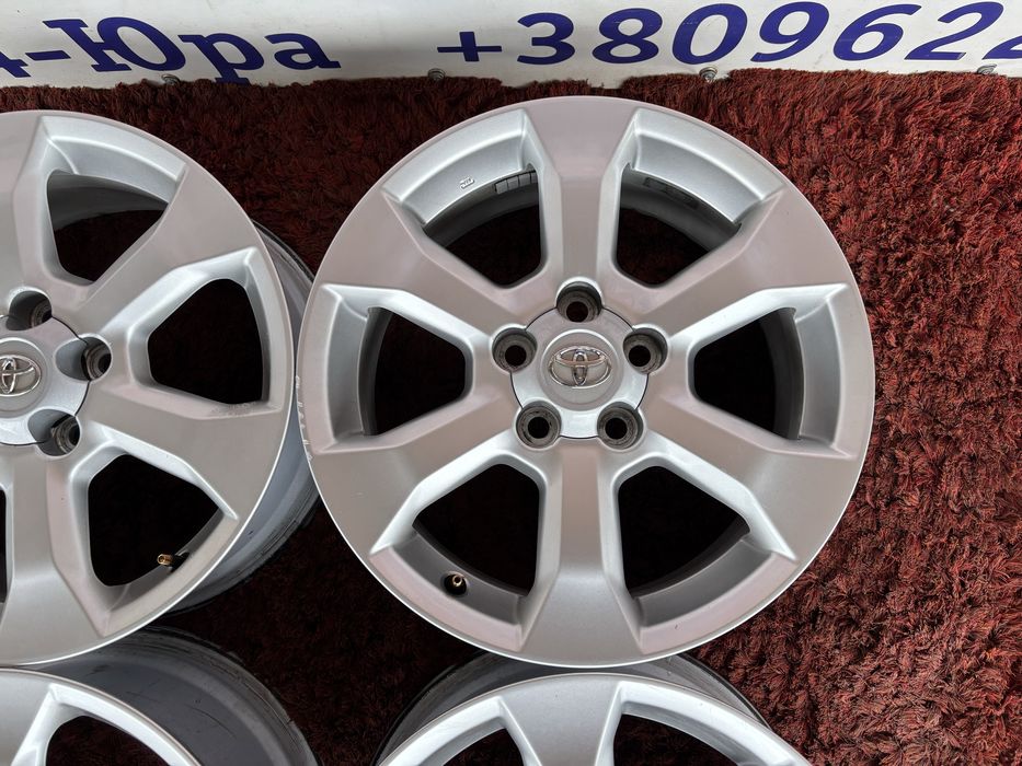 Original Toyota Rav4 C-HR Camry Corolla R17 5x114,3