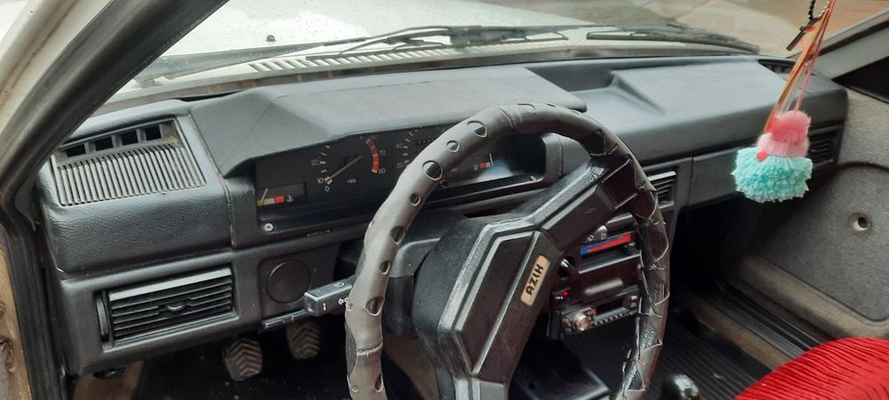 Продам Москвич 2141