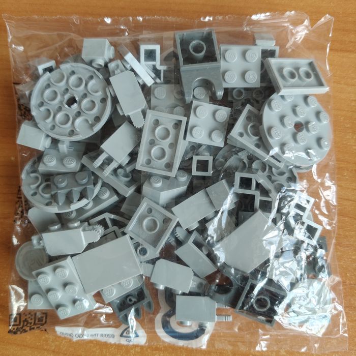 lego, нові пакетики по 100 грн.