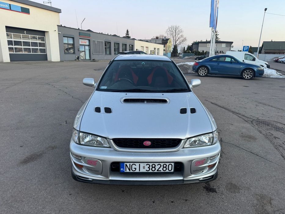 Subaru Impreza GC8 STI coupe