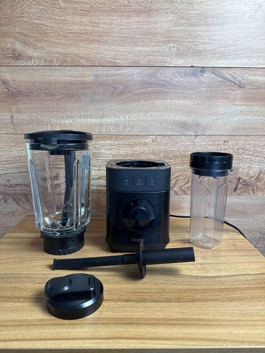 Haier Blender Kielichowy HBL5B2 011 1200W 1,7 L Stal Nierdzewna Czarny