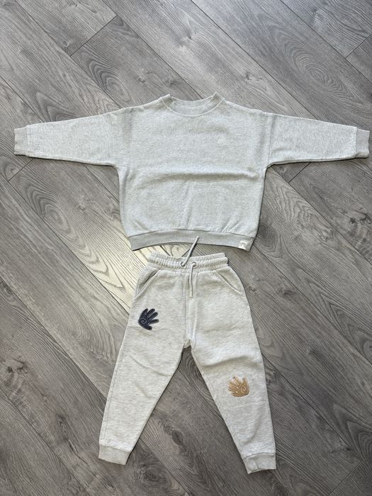 Костюм на флісі.