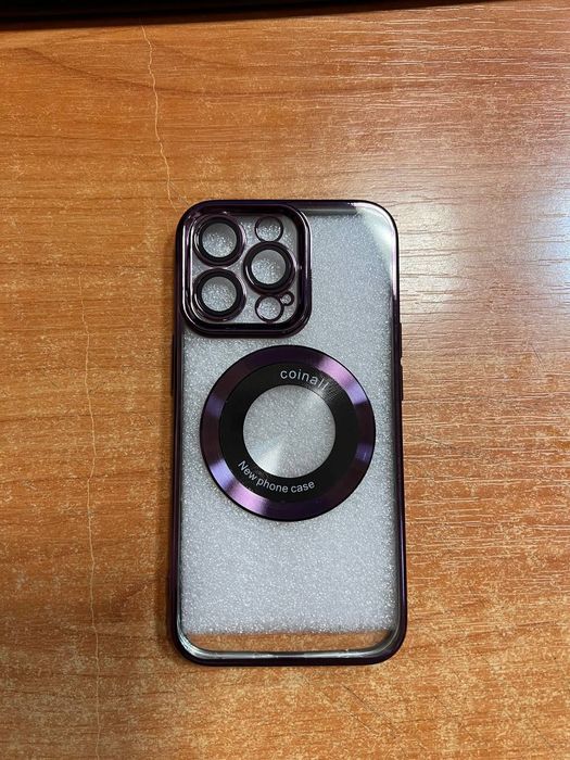 Чехол на iPhone 13 Pro
