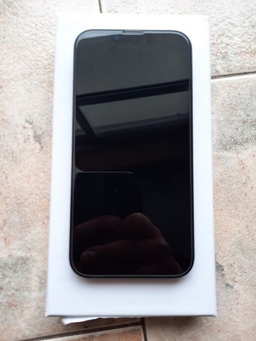 iPhone 13 Midnight Blue