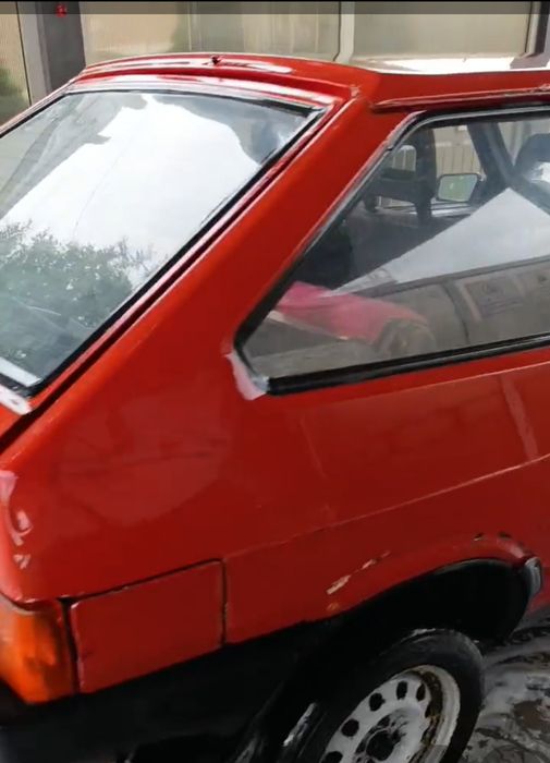 авто 2108 89 року