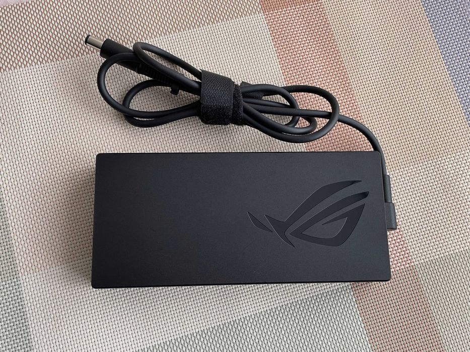 Блок живлення ASUS ROG 280W (20V 14A) оригінальний