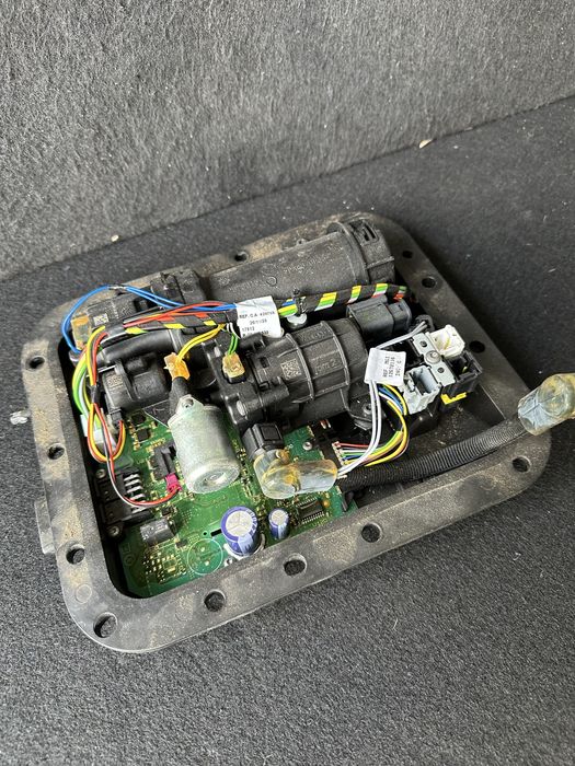 Bomba de adblue peugeot 2008 II 2021