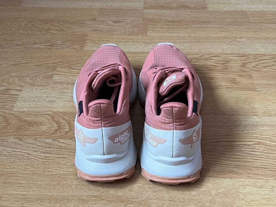 Термо кросівки Salomon gore-tex 38 розміру