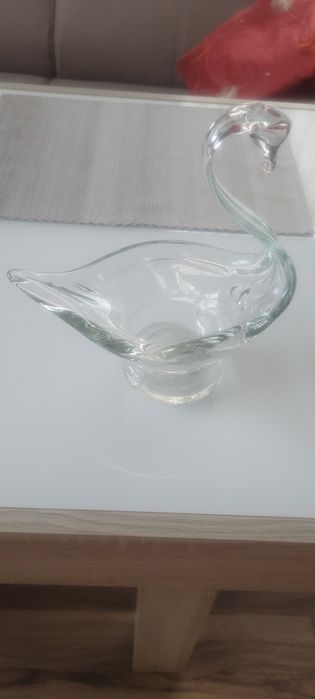 Szkło              .