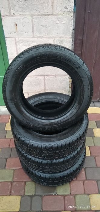 Продаю літню резину б/у .