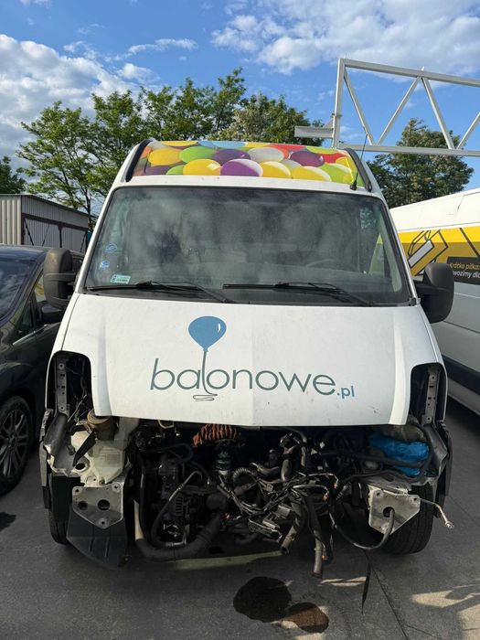 na części  podszybie prog listwa progowa rama słupek stopień listwa szyb szyby Renault Master II 2.5dci g9ua650