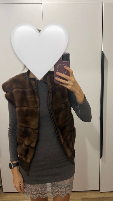 Безрукавка із норки з шкіряними вставками