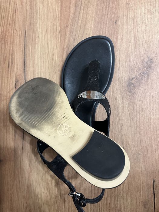 Michael Kors  жіночі сандалі