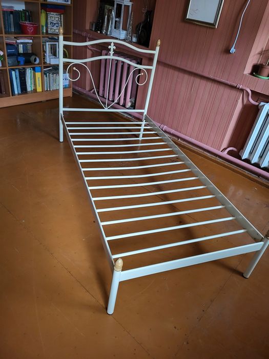 Ліжко 1 місне біле метелаве(дитяче)