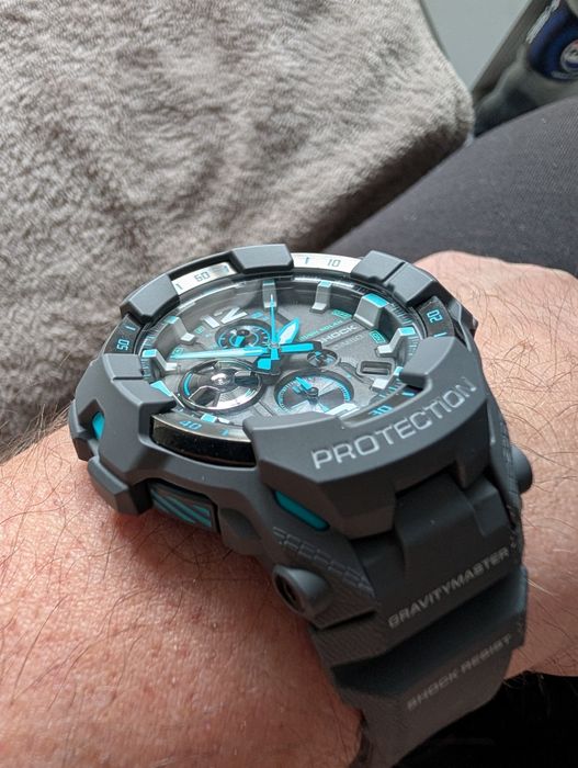 Zegarek Casio Gravitymaster solar