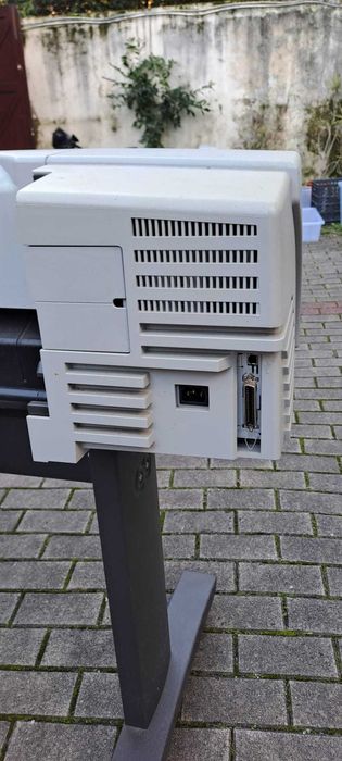 Plotter HP Designjet 500 Plus 42 - Modelo C7770F