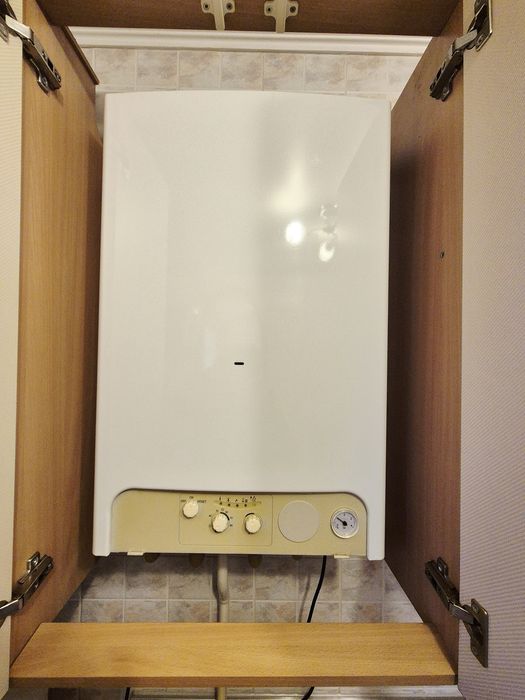 Здається 3-х кв з Автономним опаленням перша здача початок Богунії