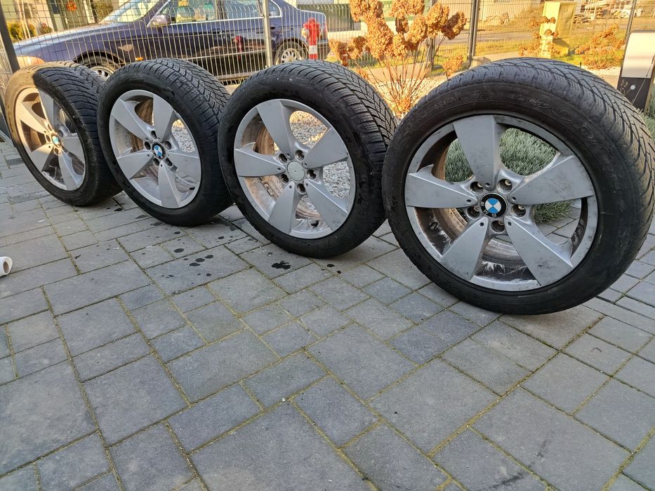Felgi BMW styling 138 17x7.5 z oponami zimowymi BMW E60 E61 XDrive