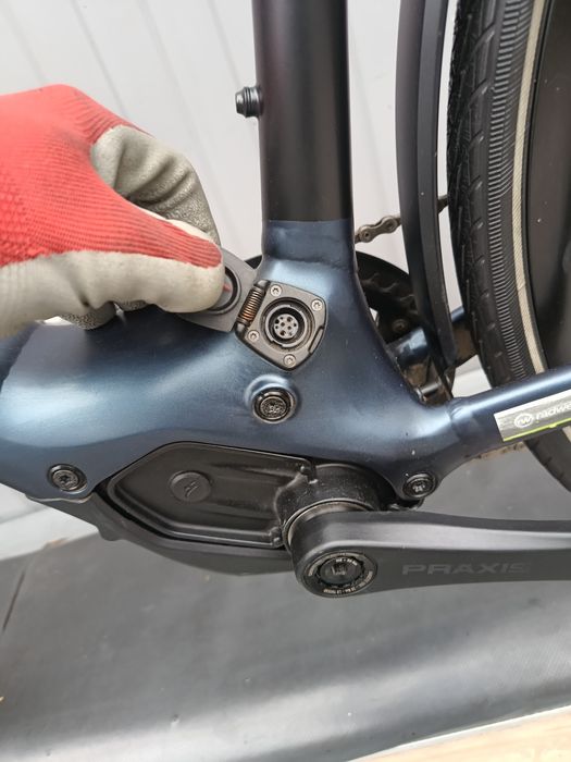 Електровелосипед Specialized Brose Швейцария 2023