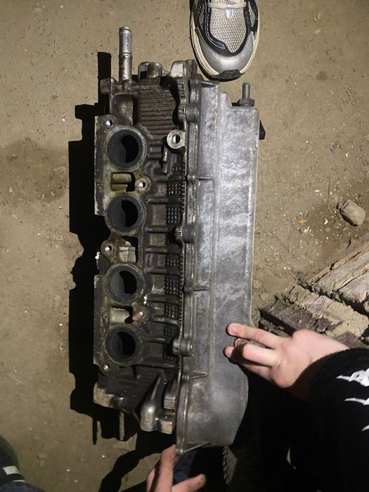 Запчастини toyota