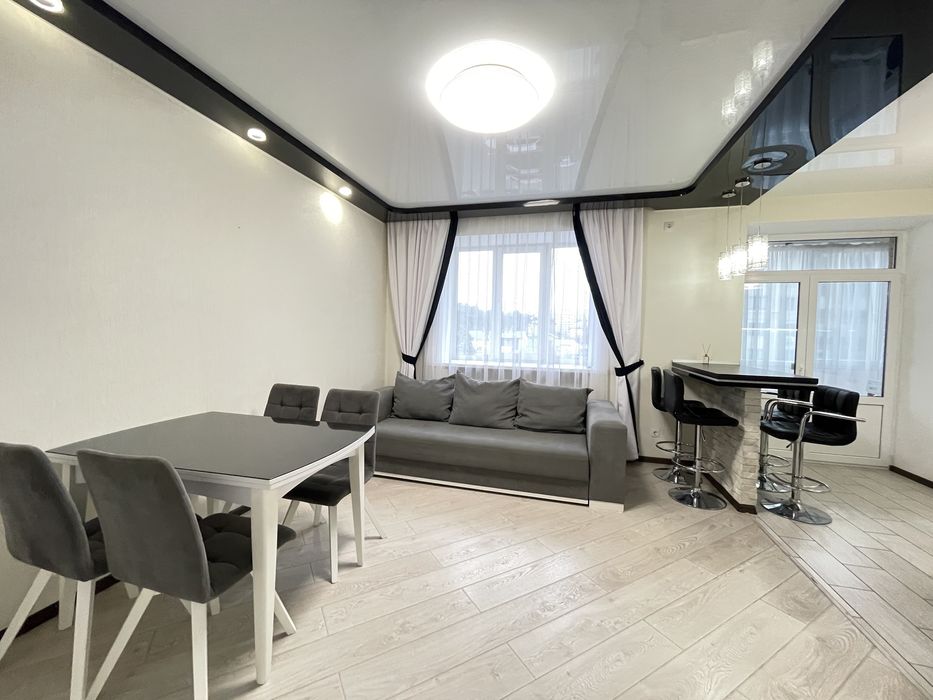 2 кімнатна квартира з ремонтом в центрі міста