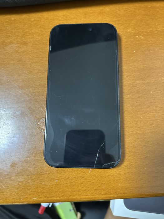 Iphone 16 em otimo estado