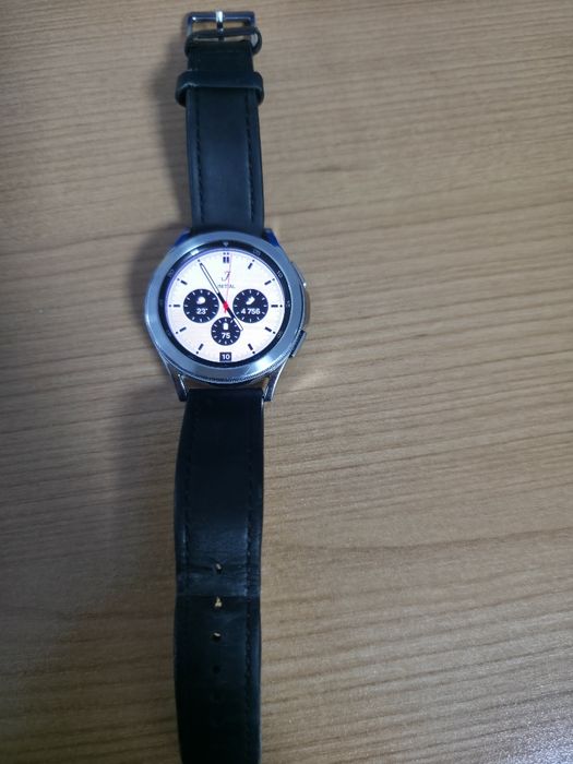 Смарт годинник Samsung Galaxy Watch 4 classic 42mm