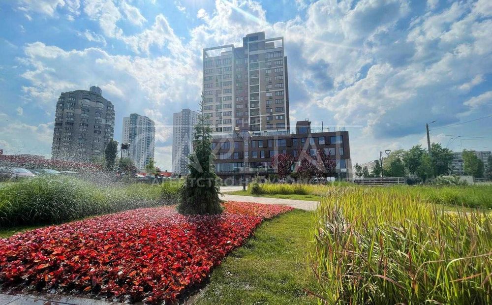 Продаж / Квартира / 233 м2 / ЖК Obolon Plaza / Оболонський район