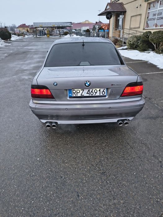BMW e38 728i plus gaz