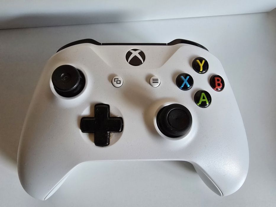 Xbox series S 512 GB mega zestaw GTA 6 VI Czytaj!!
