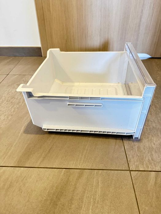 Szuflada zamrażarki Whirlpool W55ZM 111 W
