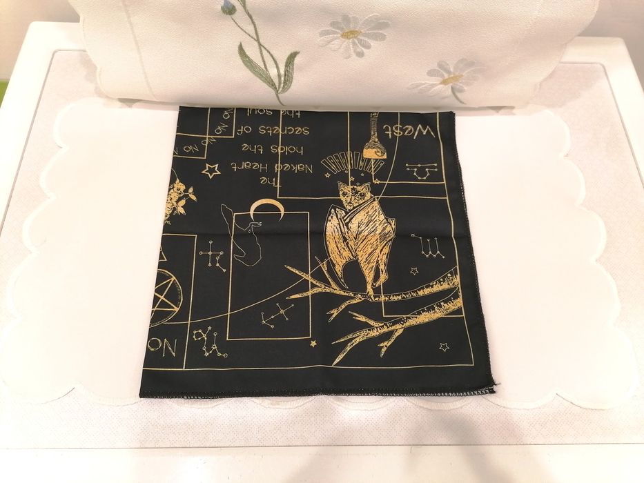 Скатерть Таро Алтарь Магия Волки