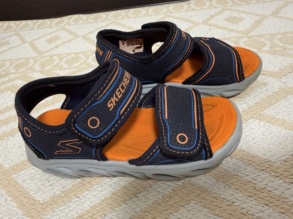 Босоніжки skechers