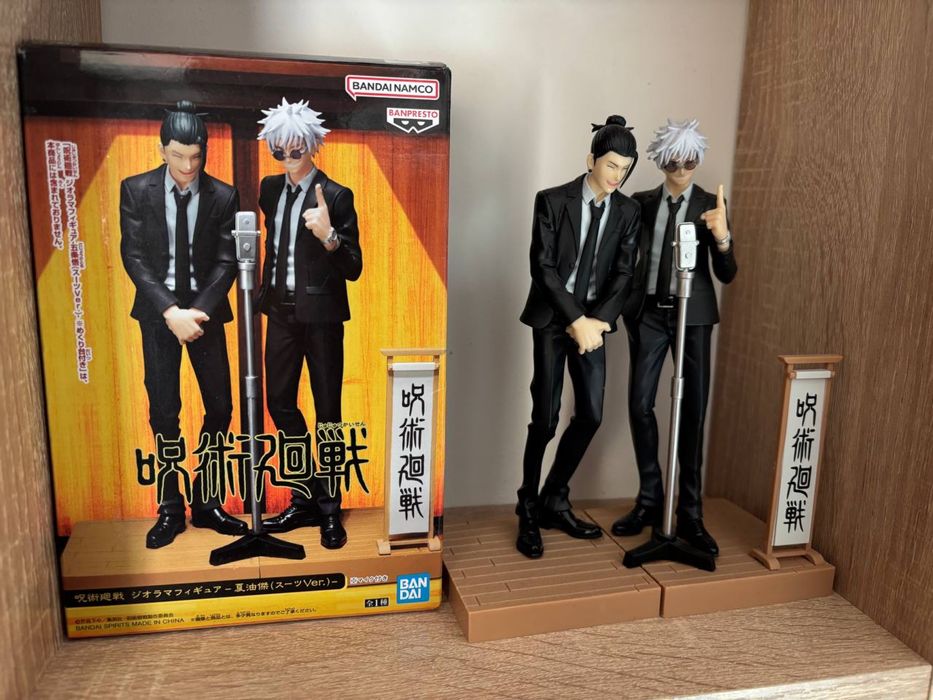 Оригінальна фігурка Годжо та Сугуру