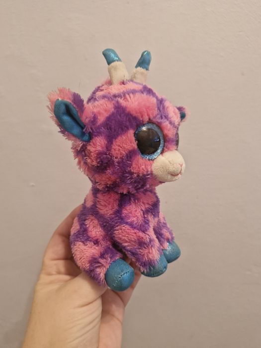 Maskotka z dużymi oczkami