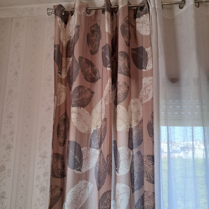 Conjunto cortinados e varões