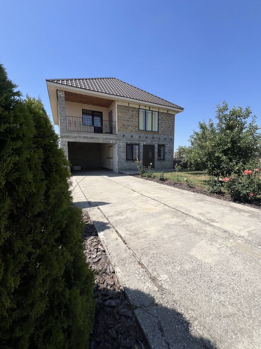 Дом 2012 г. Постройки