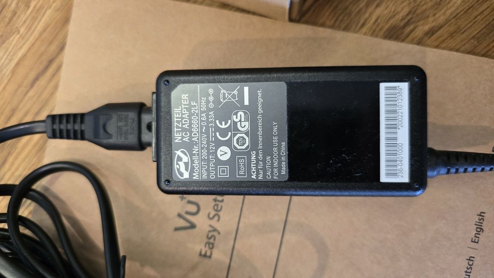 Odbiornik / dekoder VU+ zero REV.2 DVB-S2 HEVC czarny linux E2 oscam