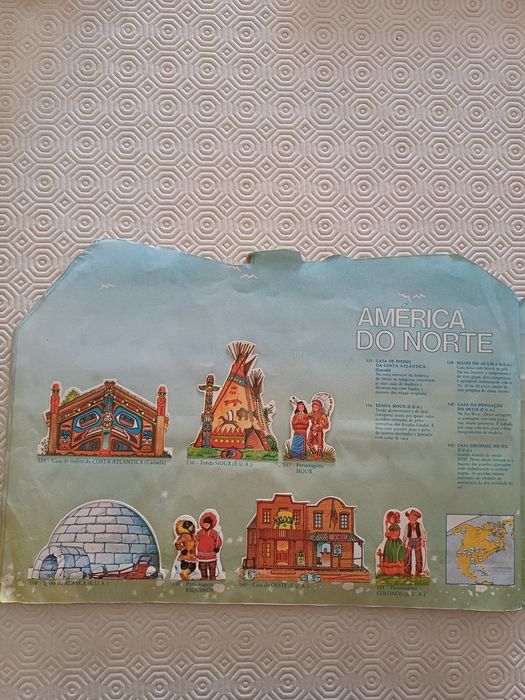 Caderneta antiga completa