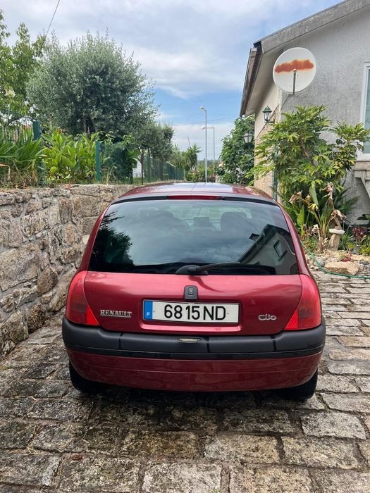 Renault clio 1.800